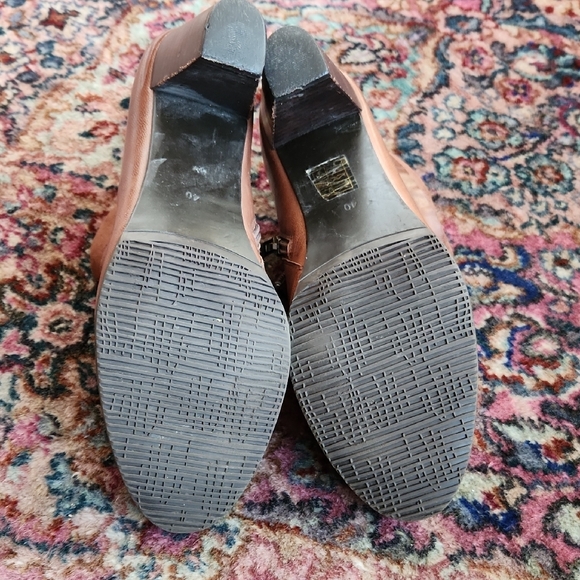 Antelope Brown Ankle Boots - Picture 5 of 5